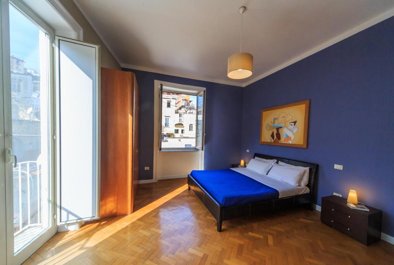 Spaccanapoli Comfort Suites Exteriér fotografie